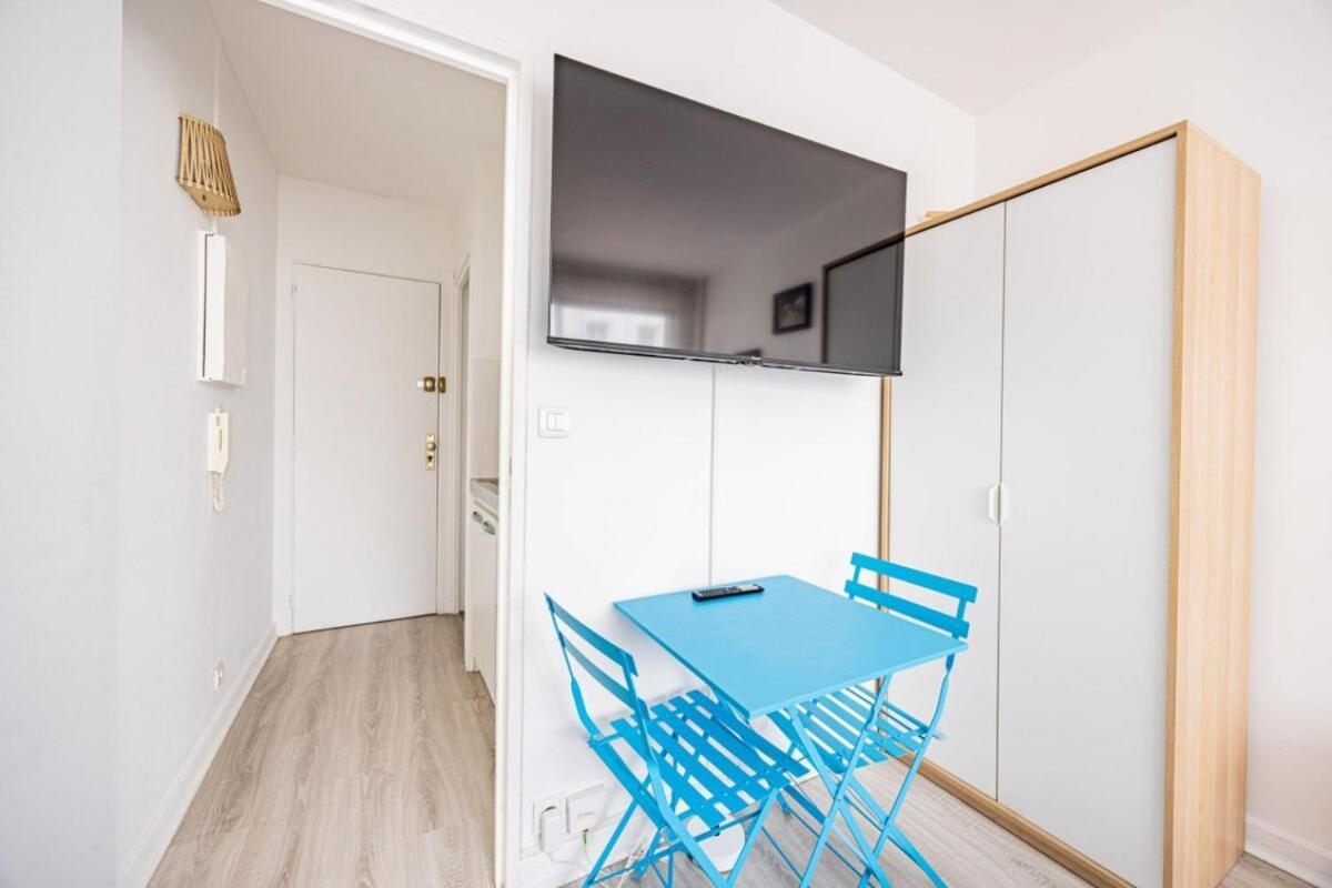 Amelot Mobilite Apartment *